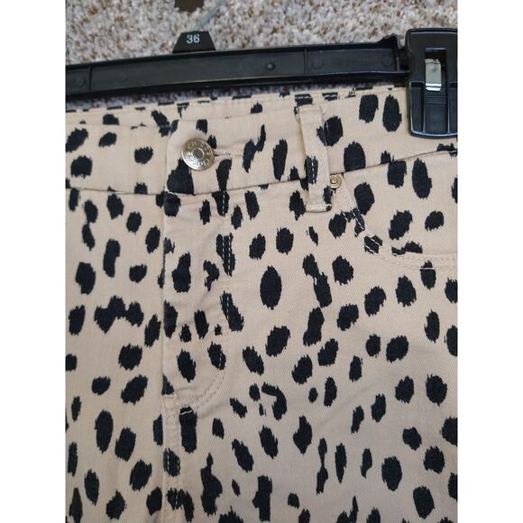 Chico's So Slimming girlfriend slim leopard print ankle jeans size (4 - 6) - Picture 3 of 13